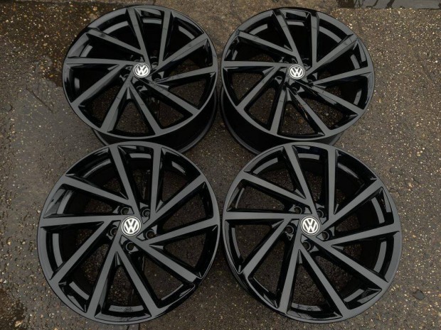 4db gyri 19" VW Golf [Spielberg] alufelni. ("3120")